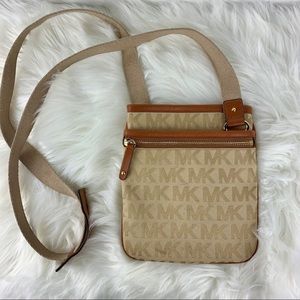 Michael Kors Crossbody Bag